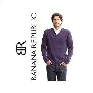 BR Italian merino wool v-neck sweater M